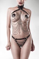 set intimo bondage 3 pezzi con catenelle fronte